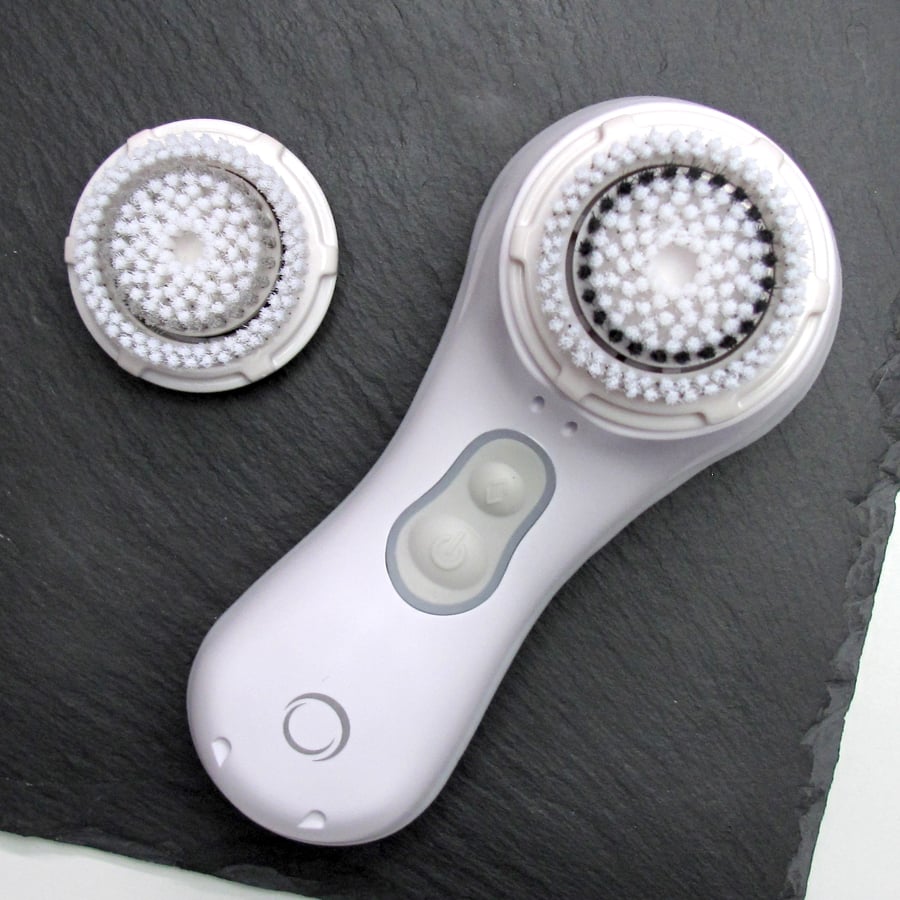 Sonic on sale cleansing brush