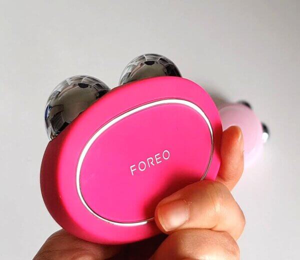 Foreo Bear microcurrent-device